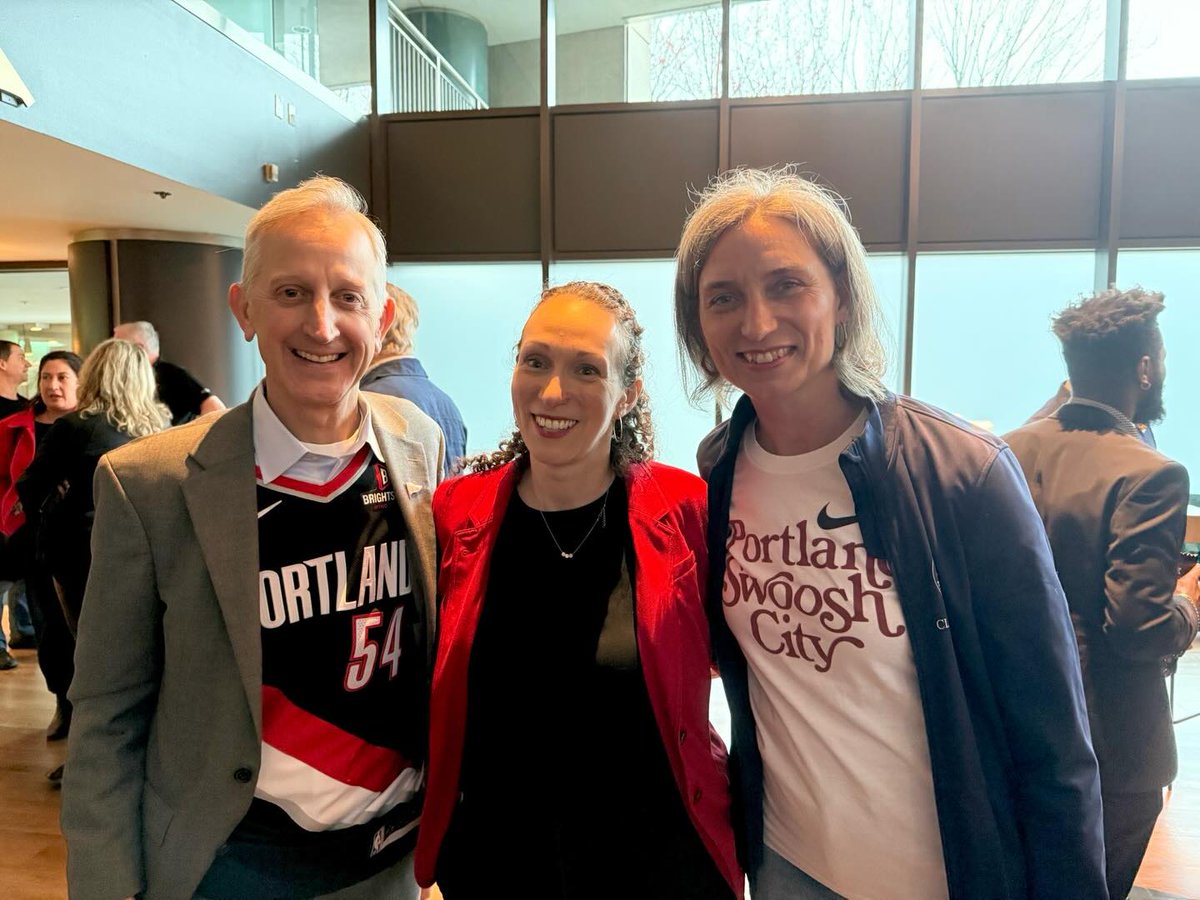 Congresswoman Maxine Dexter tweet media