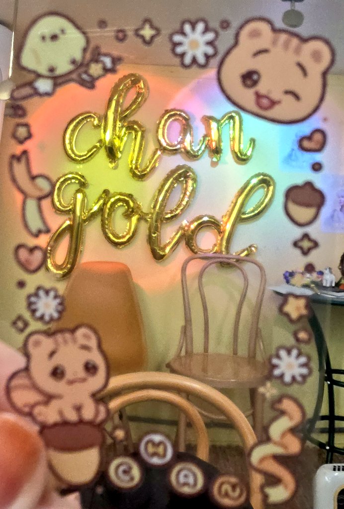 margin4869's tweet photo. #our_golden_CHANce
#HAPPY_CHAN_DAY
찬데이를 영원하게 만들기 위해서는요
이렇게 귀여운 포카 가 필요하다는 걸 알았어요.
저는 그 길로
#강찬_우리들의_금빛_행운
을 만나러갔습니다. https://t.co/qSulEGgIYD