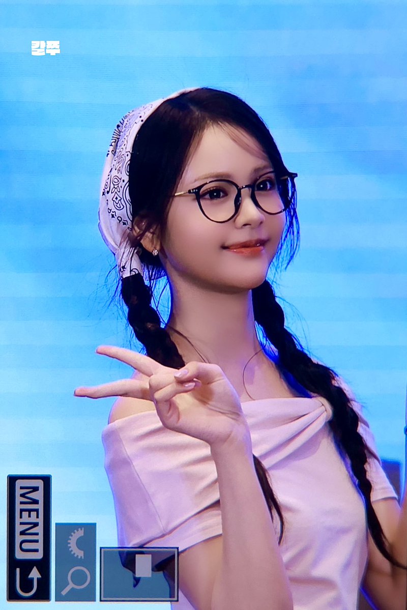 260315 2회차 

#Hearts2Hearts #CARMEN #카르멘