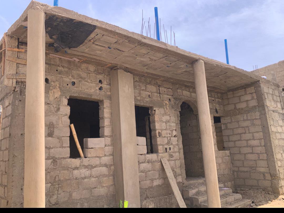 Traveling Architect. tweet media