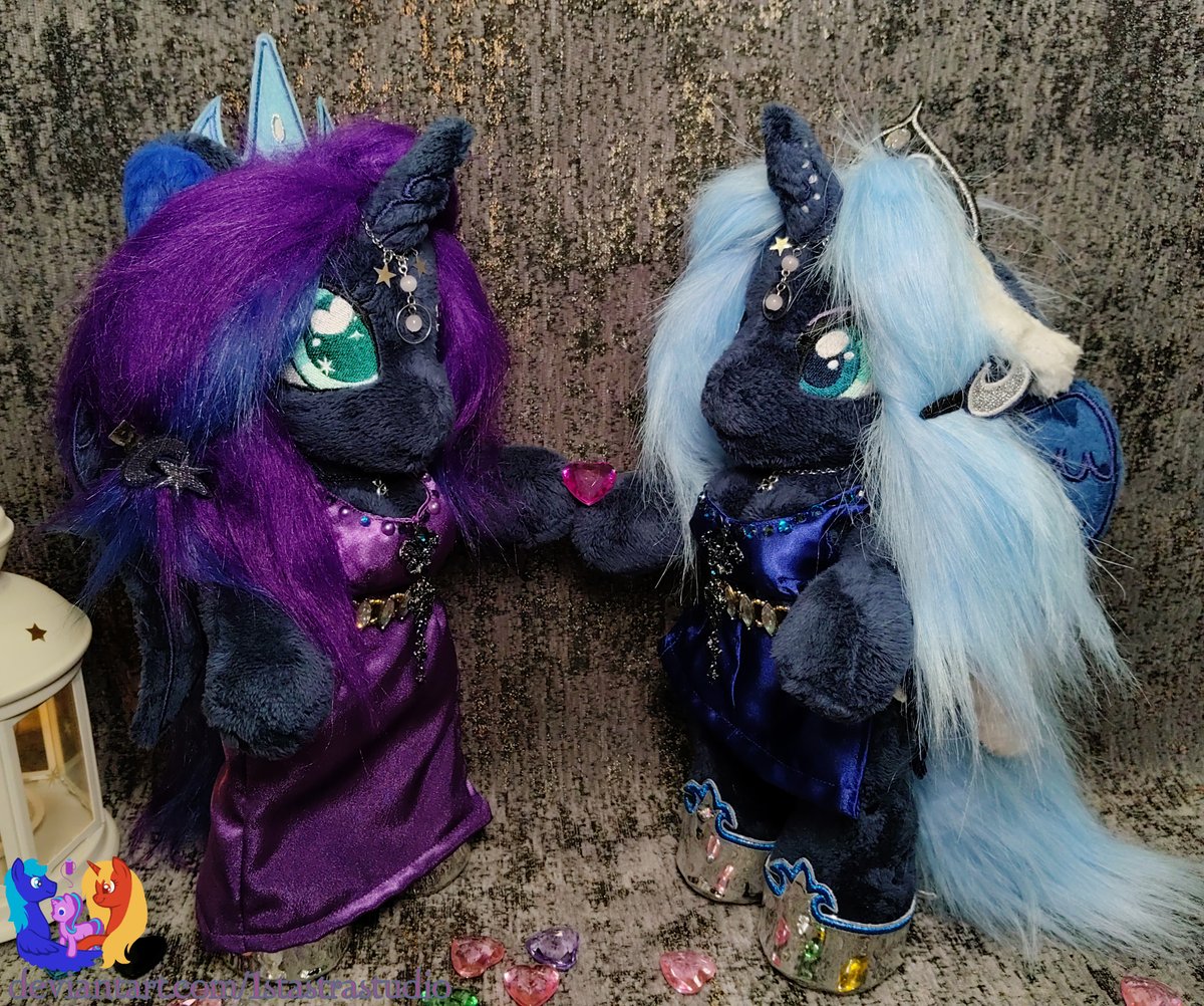 1stAstraStudio's tweet image. Sisters are still looking for a new lovely home!

#crafting #craft #handmade #plushie #plush #pony #mlp #mylittlepony #alicorn #Celestia #PrincessCelestia