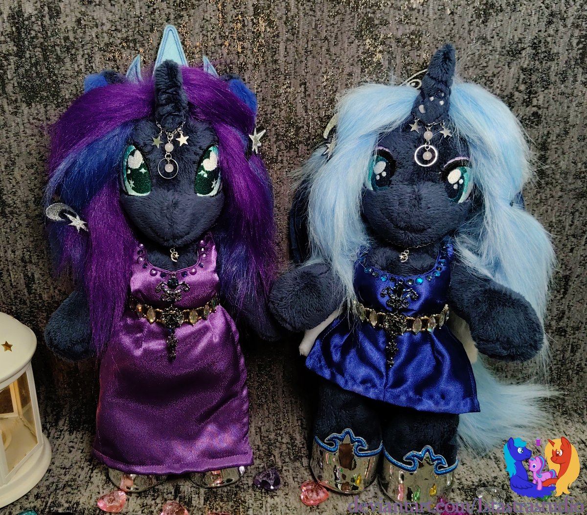 1stAstraStudio's tweet image. Sisters are still looking for a new lovely home!

#crafting #craft #handmade #plushie #plush #pony #mlp #mylittlepony #alicorn #Celestia #PrincessCelestia