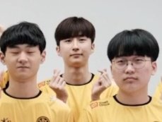 xdonutchorusx's tweet image. LSB Academy 🐶🩷😈 ✨

#Cypher #Guti #Diable #T1A #BFX