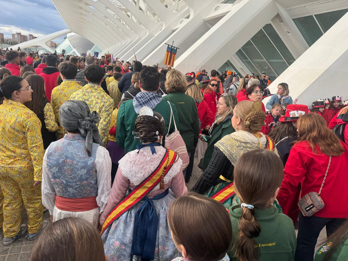 Falla Exposición tweet media