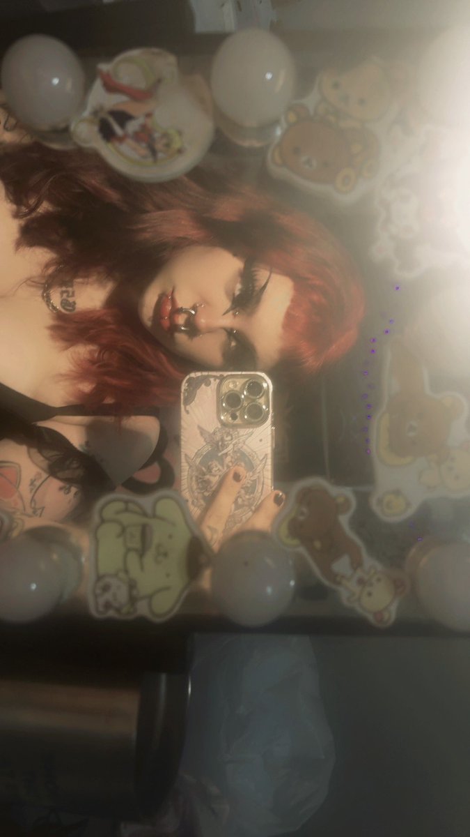 goth tweaker tweet media