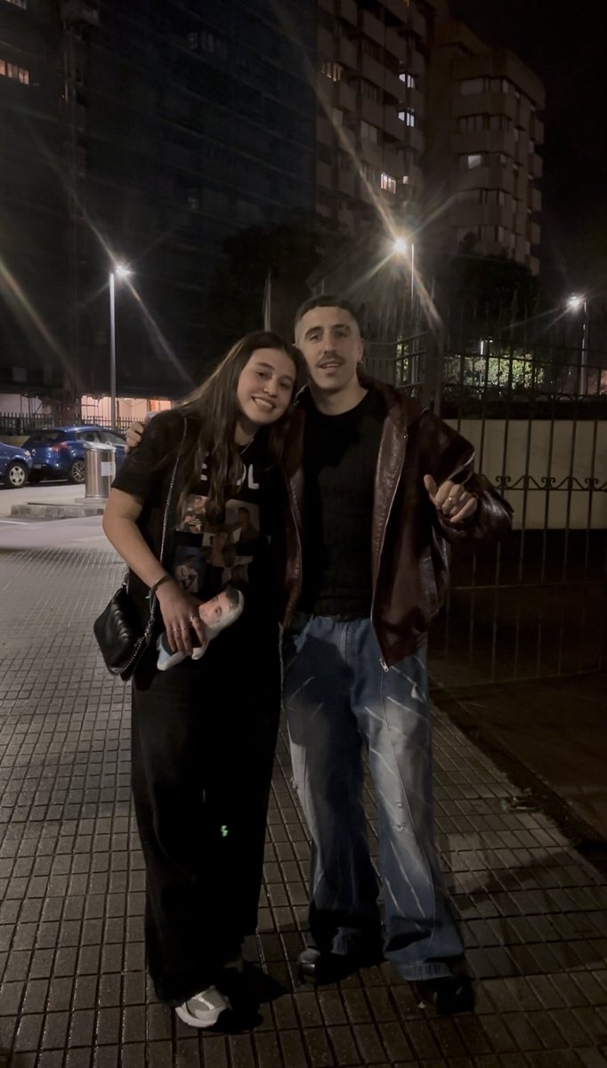 lisaaflin_ tweet media