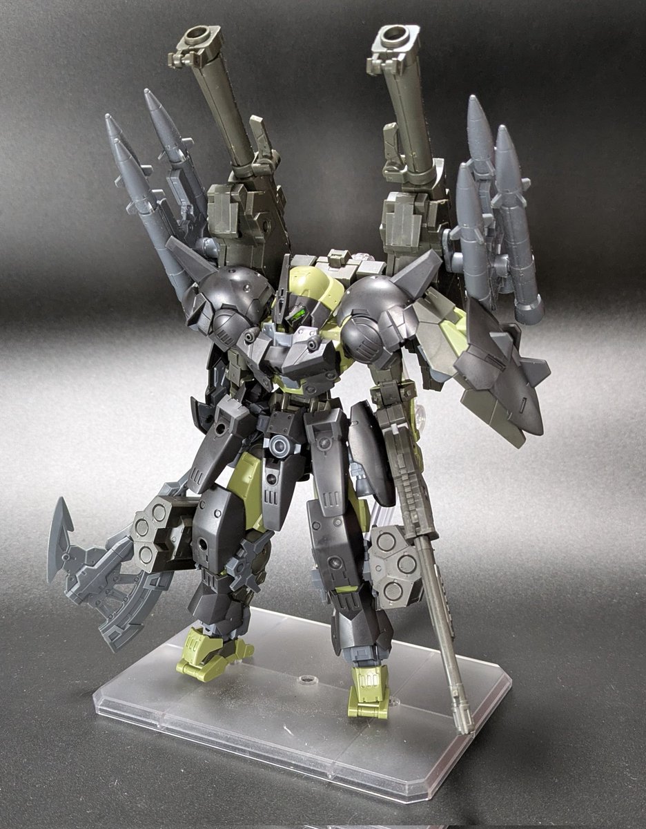 kotachanX's tweet photo. 30MMの武装を盛ってる時だけが生きていると実感できる https://t.co/RWaflsG2sK
