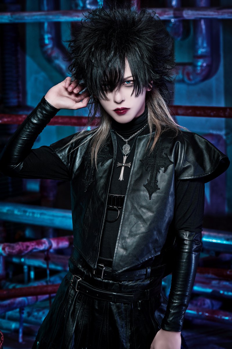 lessfear_info's tweet photo. 【NEW VISUAL②】
Vo.智
@lessfear_tomo
Gt.トト
@lessfear_toto
Ba.遥
@lessfear_haru
Dr.裂
@lessfear_retsu
#lessfear https://t.co/gHlQ0KylAb