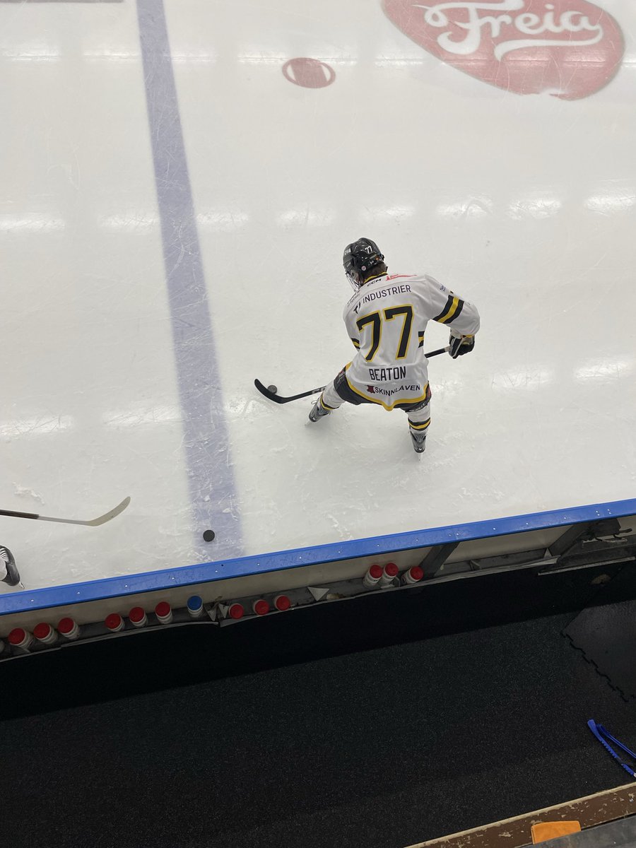 bigmamaduke's tweet photo. Back from a great visit to see @JohnBeaton_07 wrap up the regular season in Norway 🇳🇴, where he ended the season the league leader in points and goals!  Now for the playoffs. 
#ringerikepanthers https://t.co/3Vn72uOOBI