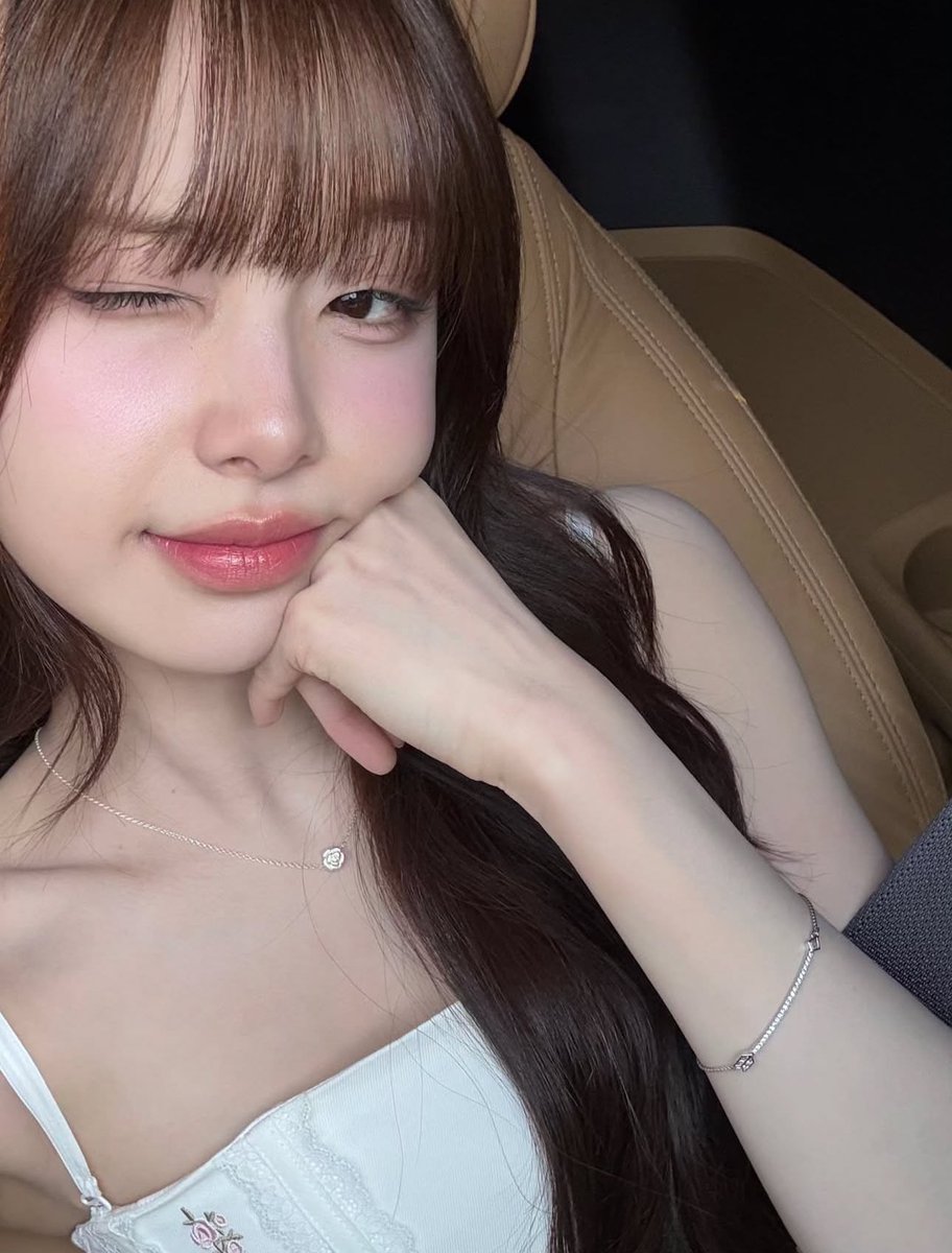 kjiwoopics's tweet photo. 💌 https://t.co/eEgU6rDemG