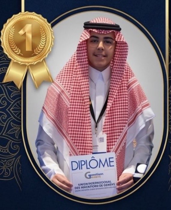 jomanalkarat's tweet photo. بالذهب تُوِّج الطالب فراس بن عبدالوهاب مجحود آل دباب الغامدي من بلدة رغدان، وذلك نظير مشاركته المتميزة في معرض جنيف الدولي للابتكارات، والذي جاء ضمن مشاركة وفد المملكة العربية السعودية في هذه المنافسة العالمية. وقد حاز الطالب فراس على الميدالية الذهبية باستحقاق. نبارك له ولوالده المهندس عبدالوهاب، ولكافة أسرته، هذا الإنجاز
