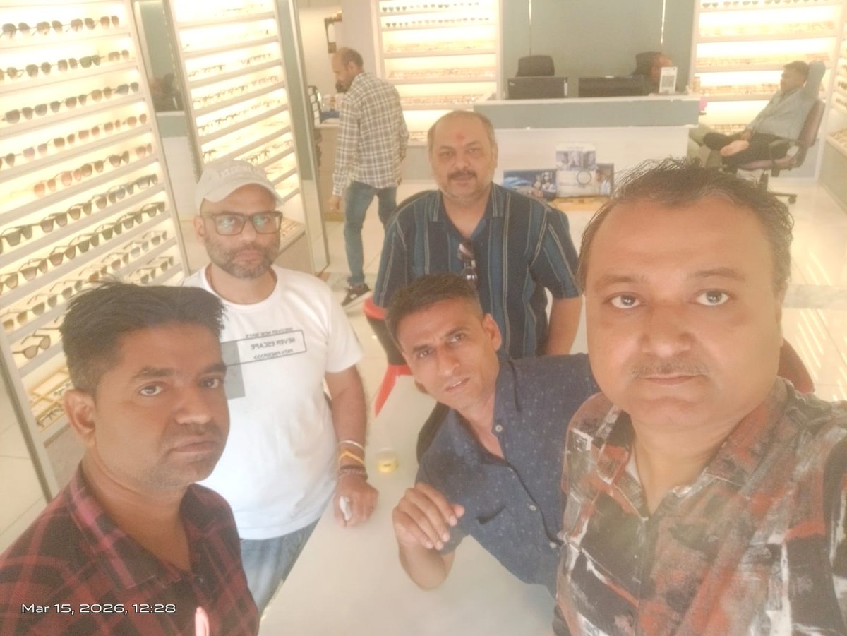 DaxeshVania's tweet photo. "Samanta Foundation-Gujarat" (SIF) Rajkot-Saurashtra: In person Weekly Meeting (Dt 15-03-2026) for #MenInDistress & their families.
#GenderBiasedLaws
#FakeCases
#FalseCaseAccuser
π Rajkot City
β° 11.00 am to 1.00 pm (Every Sunday)
βοΈ 8882 498 498
@sifgujarat
#SamantaFoundation https://t.co/Jnu45mhJXp