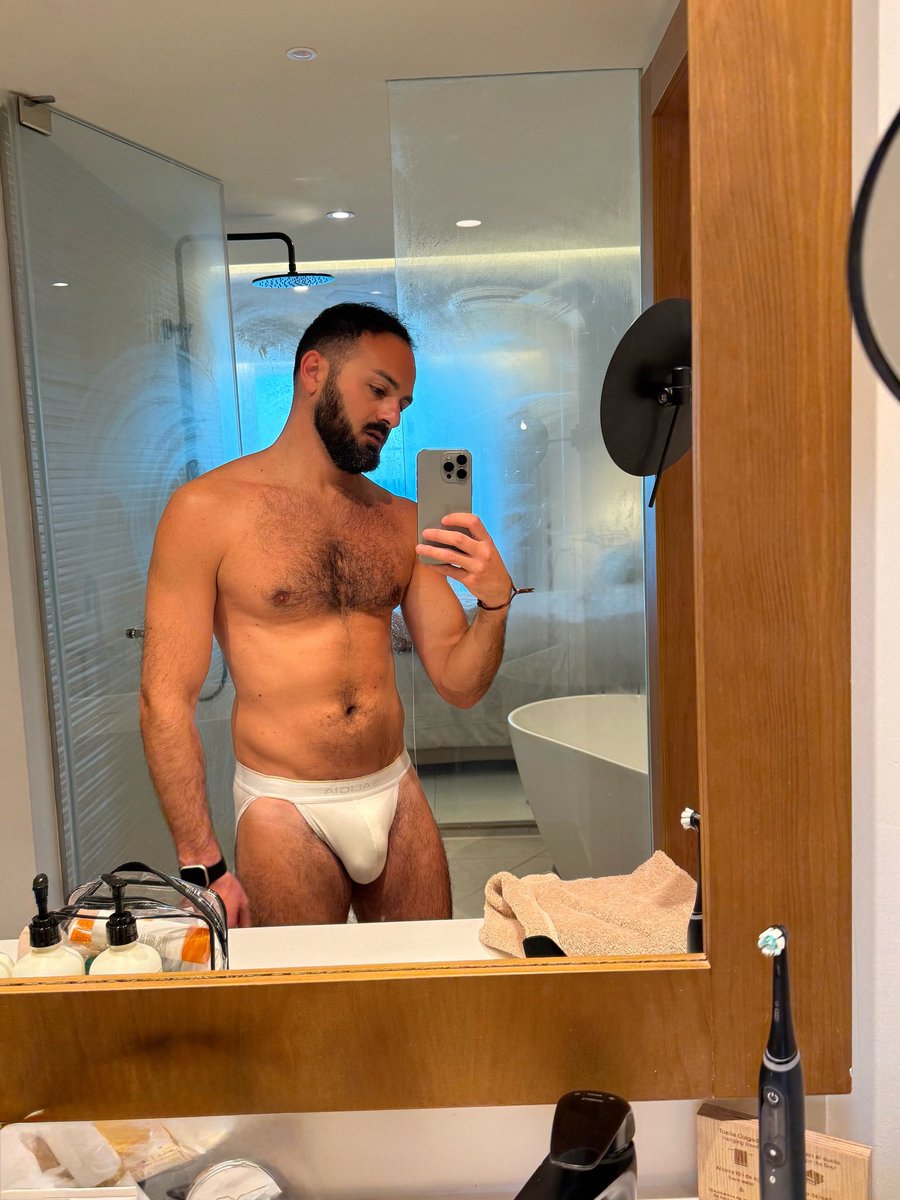 Matteo Massoni - TheDocTraveler tweet media