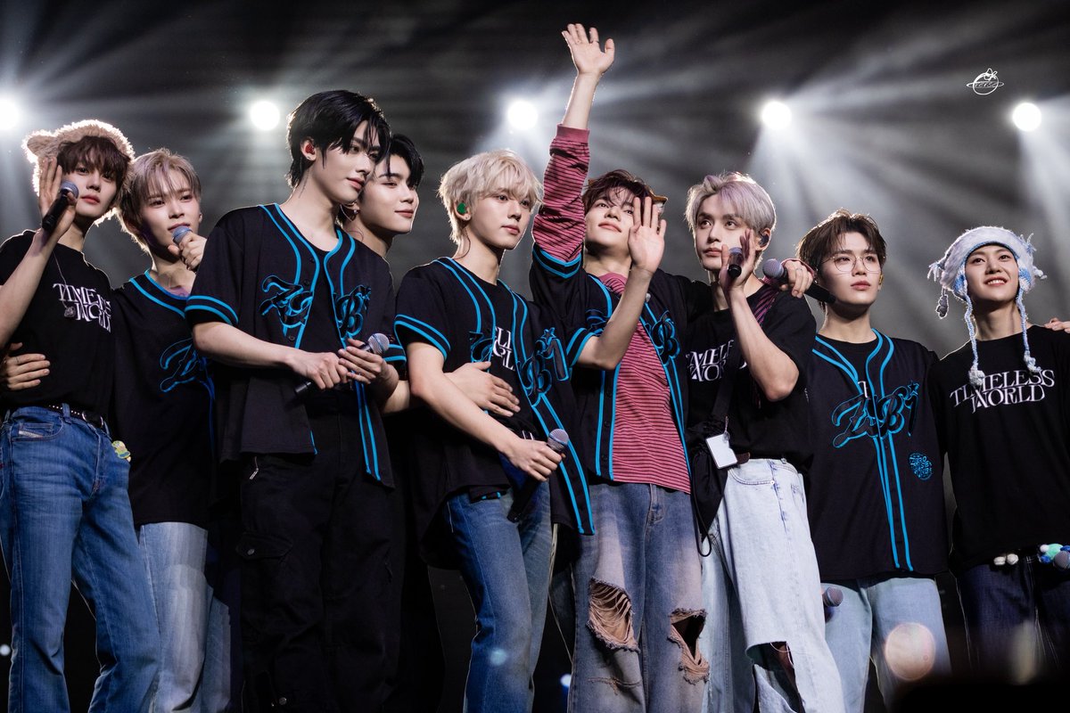 #ZEROBASEONE #제로베이스원 
20241103 🇲🇴