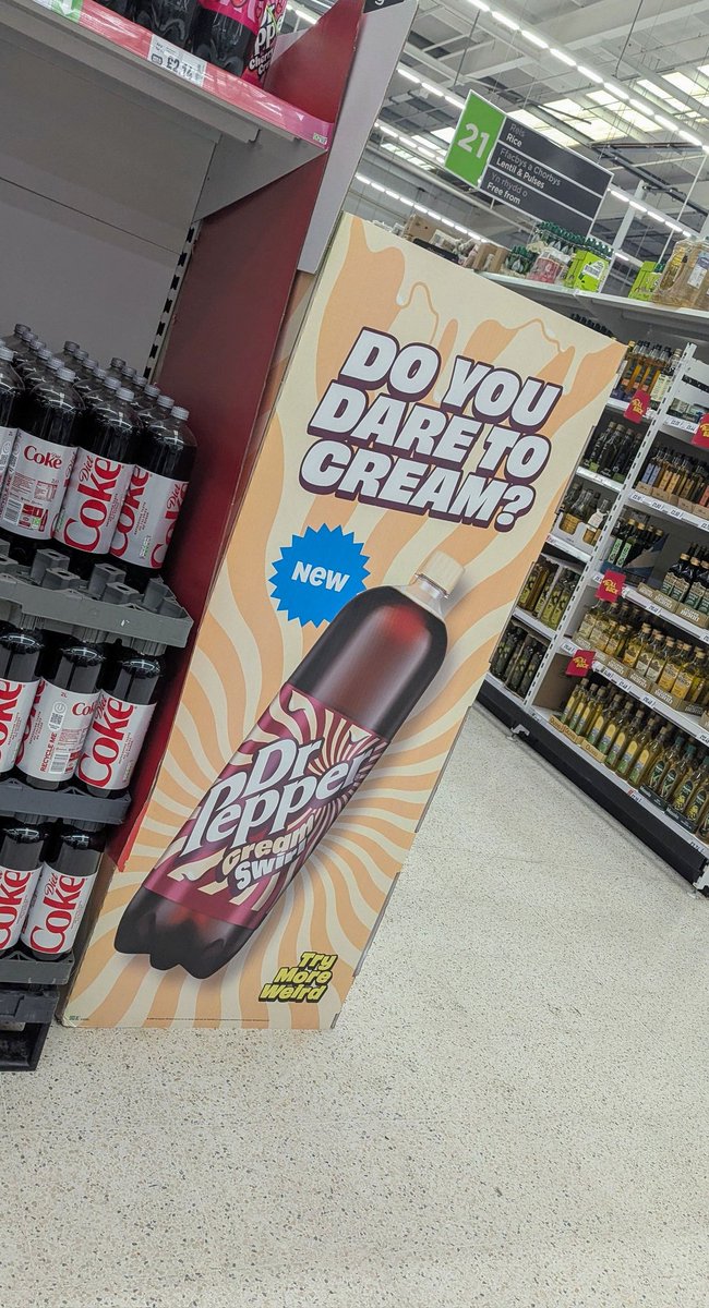 AshleyJPEG tweet media