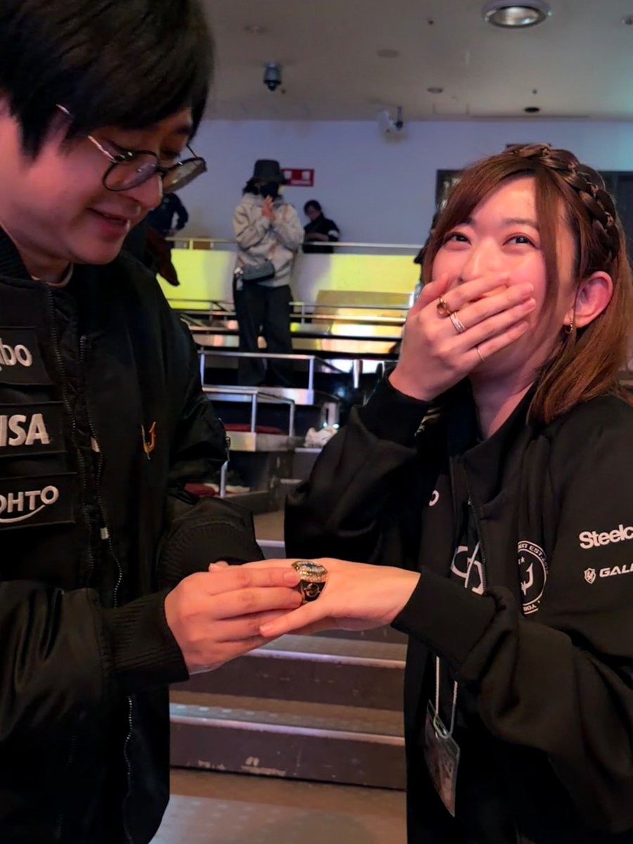 REJECT esports tweet media