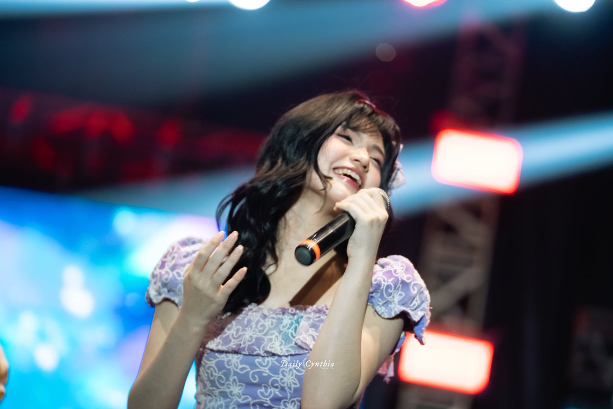 Daily Cynthia tweet media