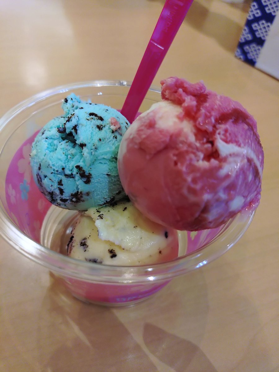 とーや tweet media