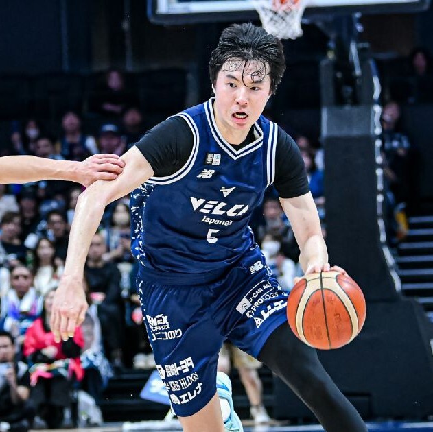 알럽바스켓공 tweet media