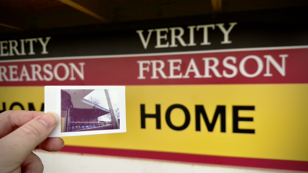 Caught Light tweet media