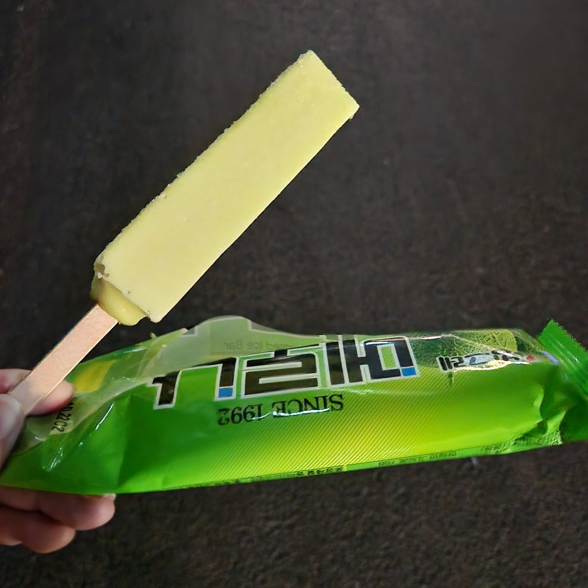 저 단톡에서 올때 메로나도 당첨된 럭키걸이였어요