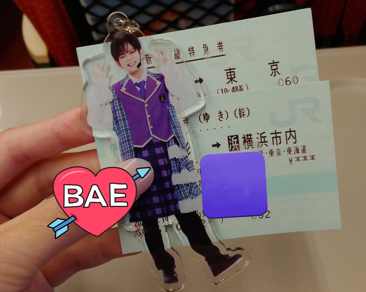 k_98xx's tweet photo. 3.14 ❄️❤️👑
思ってたより普通に(？)市川くんと
交流あるらしくてニヤけた🫠💙💜 https://t.co/sxZemO5laj
