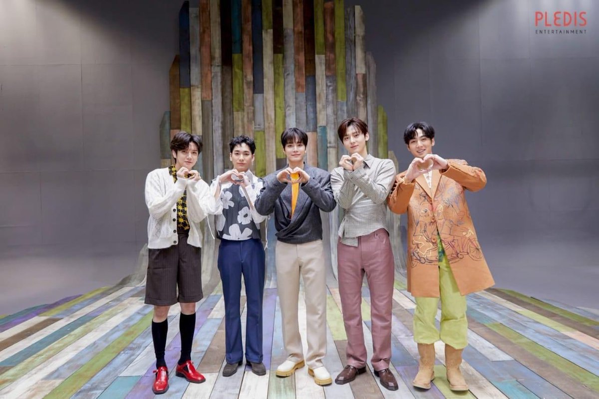 alexa_1580's tweet photo. “Happy 14th anniversary. We’ll meet again. It’s been 1,461 days since that promise.” 💫
#NUEST #Nuest14thAnniversary https://t.co/6mB9wFkvBt