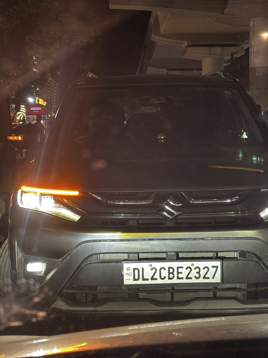 ThePulpDoc's tweet photo. Hello @dtptraffic this car was driving head on in wrong direction near Shadipur metro station and not moving either https://t.co/TdSjF3n8lz