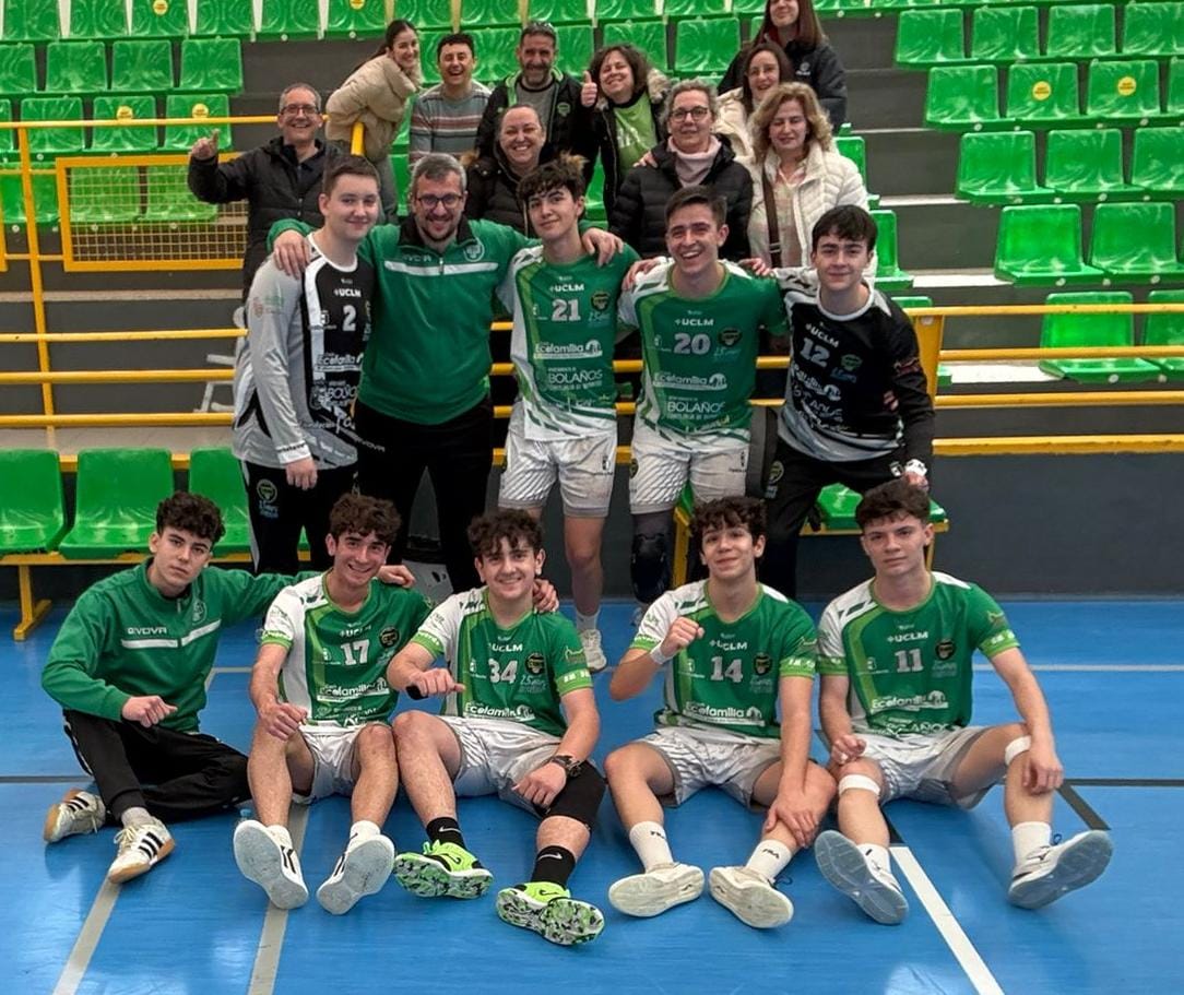 Club BM Bolaños tweet media