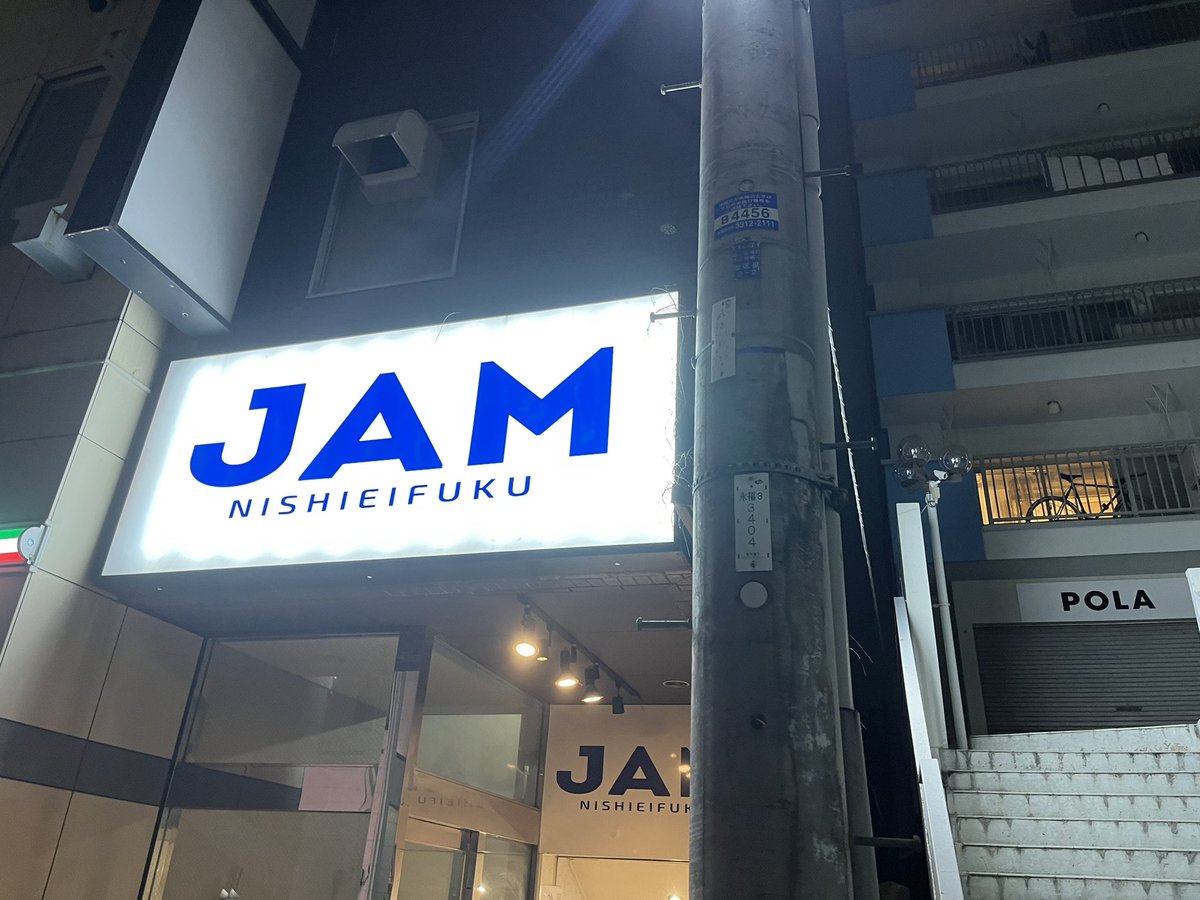 MsZk41's tweet photo. いいライブなんて何個あってもいいですからね
石原正晴氏は俺のロックスターです https://t.co/rW0bxCxNTk