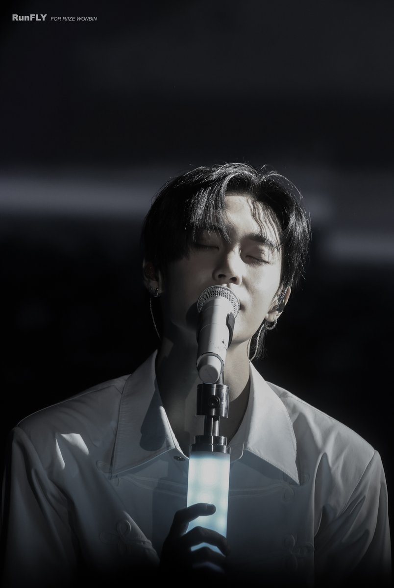 RunFLY_wb's tweet photo. 260307 "RIIZING LOUD" IN SEOUL FINALE
#RIIZE #라이즈 #WONBIN #원빈 https://t.co/RHTUhScZdr