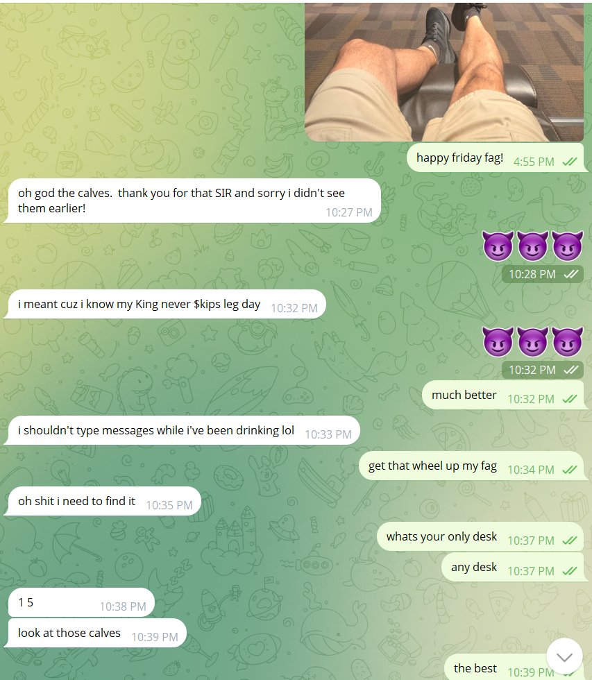 KingFootMaster2's tweet photo. massive $800+ cash drain 😂 my cash cow is obsessed with my big legs. all it took was a pic of me in the movie theater and later that night he messaged me in need of a nice cash drain. https://t.co/C8bEJdC4KU