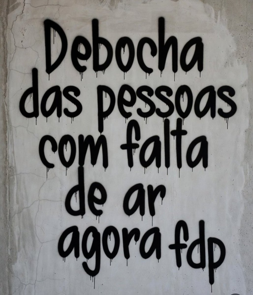 #GrandeDia: Bolsonaro tá com o pé na cova ⚰️💀