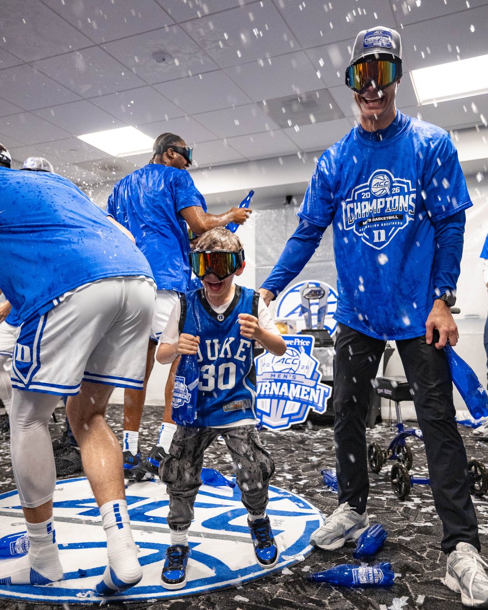 wholesome celly content 💙