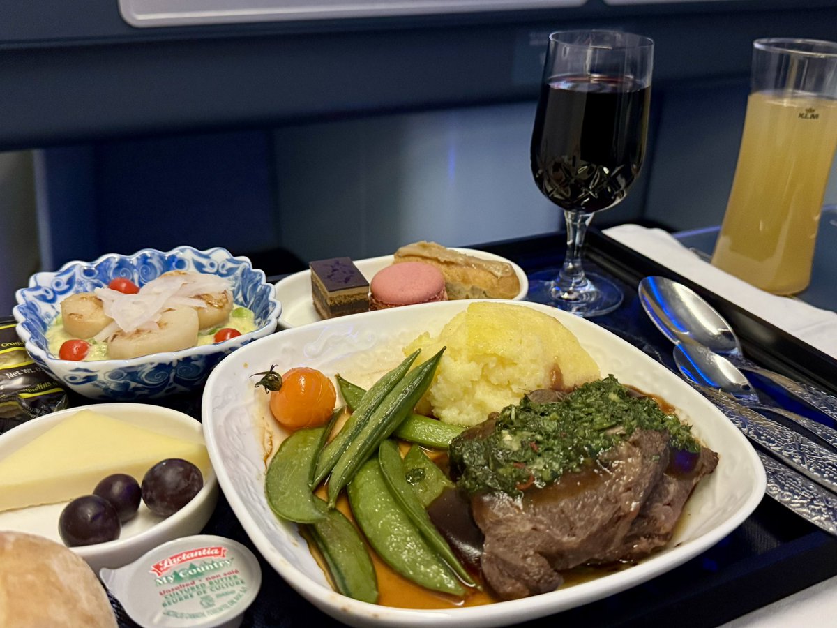 Maxim Vos tweet media