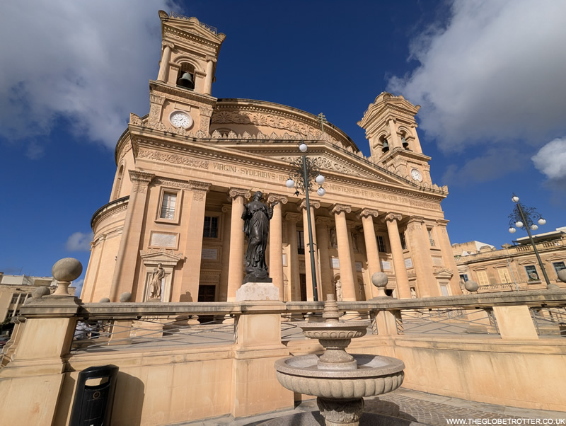 TheGl0beTrotter's tweet photo. Is the #MostaRotunda worth visiting?
We stepped inside this incredible Maltese church with 1 of the world’s largest domes &amp; discovered the amazing WWII bomb story that made it famous.

Read here👇
https://t.co/SEGeLV5Rw8

#VisitMalta #MaltaTravel #ExploreMalta @heritagemalta https://t.co/6eL88eq67O