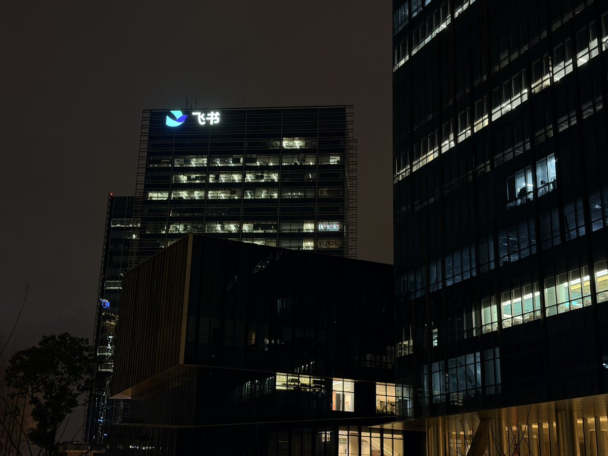 HydrogenE7 tweet media