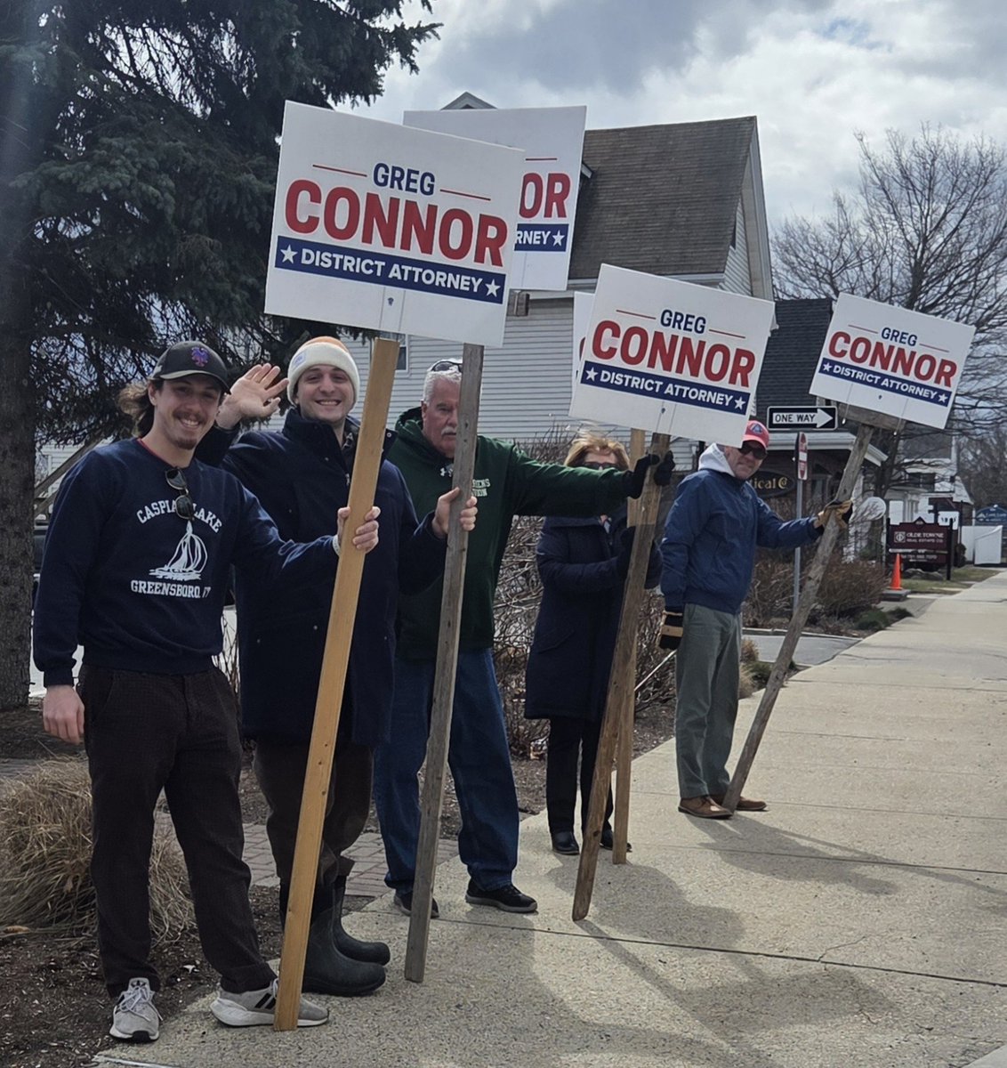 Greg Connor tweet media