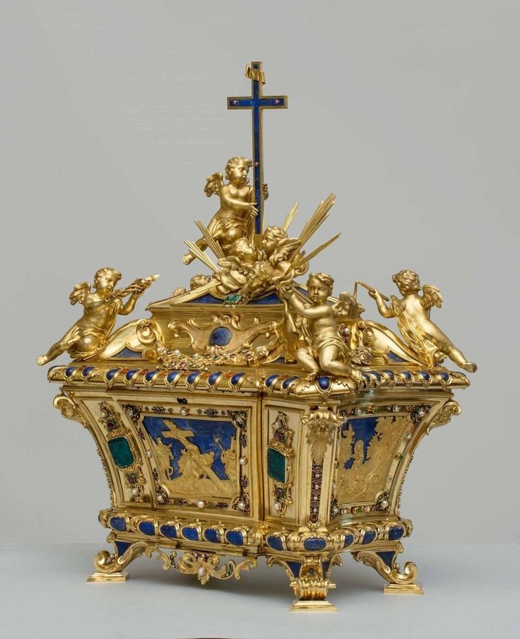 The Urn of the Holy Sepulchre, a reliquary created between 1731-1735.