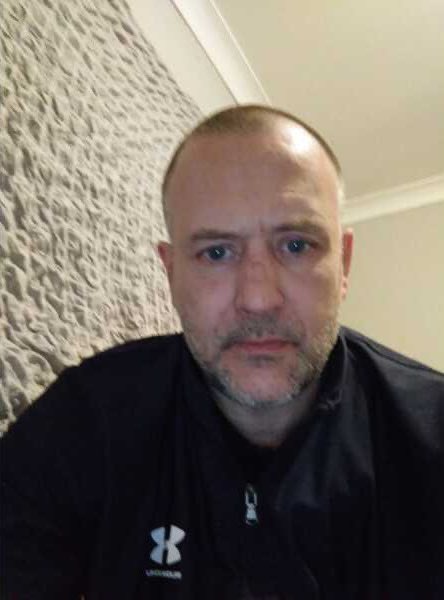 HotRealStr8Guys's tweet photo. Jeremy Heath, 51 - Harlow, UK https://t.co/kOnxHCx2qK