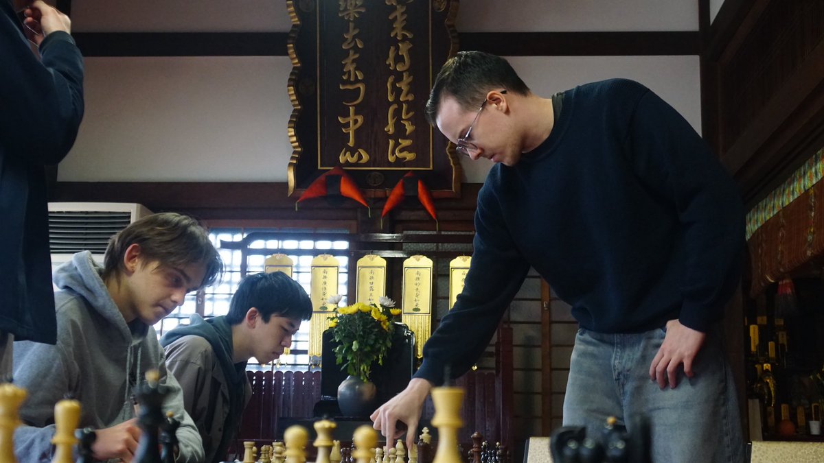 KYOChess tweet media