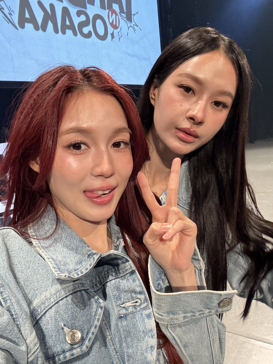 เลิฟรัก tweet media