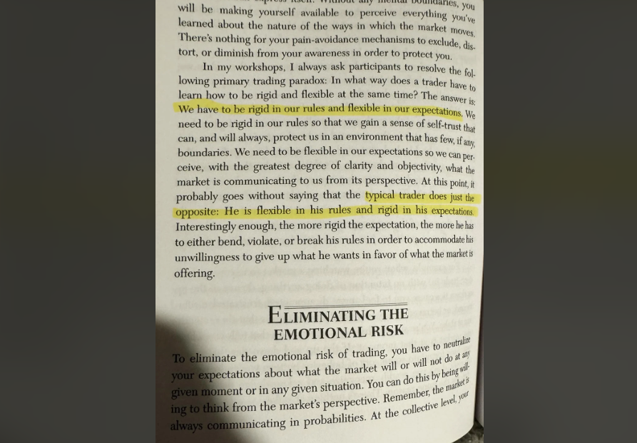 Deswaltrades's tweet photo. Most traders do it backwards.
They’re rigid in expectations and flexible with rules.
Winning traders flip it:
Be rigid with your rules.
Be flexible with what the market gives you.
The market doesn’t owe you anything.
If you haven’t read #TradingintheZone , it’s a must for every trader.