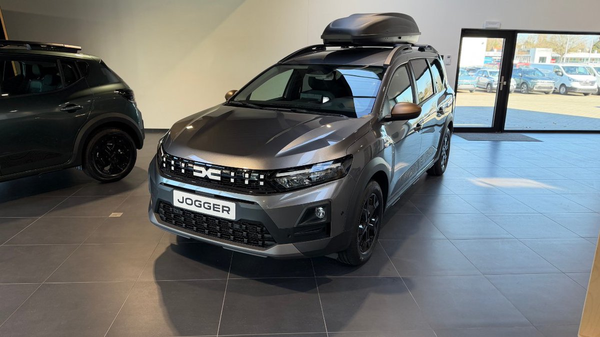 MSonirkollie's tweet image. 2026 Dacia Jogger Hybrid 155 IN 4K
Full Video👉👉 youtu.be/3HVbtdClDus
#dacia #jogger #hybrid #familycar #carreview #automobile #autos