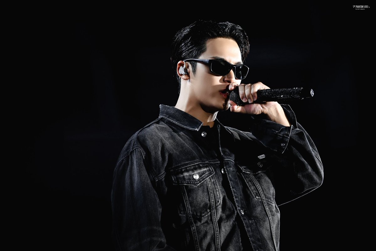 𝐏𝐡𝐚𝐧𝐭𝐨𝐦 𝟒𝟎𝟔 tweet media