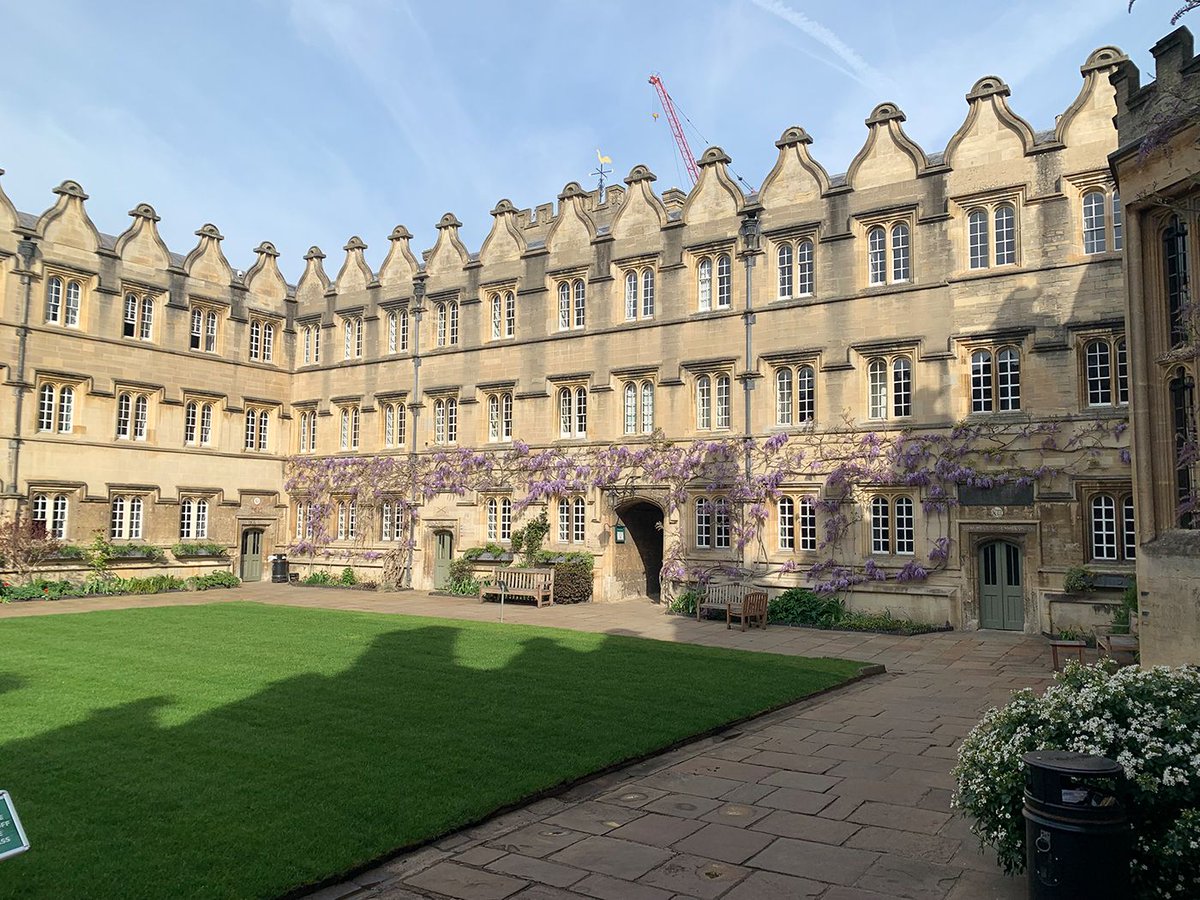 STWLCharity's tweet image. 🎓 Studying at @UniofOxford is a dream for many. For Leona May Irwin, that dream became reality! ✅ 

Leona’s path to Oxford was made possible with an #InterestFree #EducationLoan from STWLC 🤝 

Full story ⬇️ 

bit.ly/4mi4el2