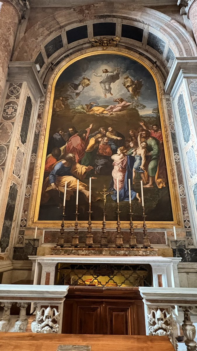 pasiflaura's tweet photo. Vatikan’ın güzelliğinden bahsedeceğim bir ara! Unutmamak için bu fotoğrafları buraya bırakıyorum.

#vatikan #roma #italya https://t.co/C3Th6YfScs