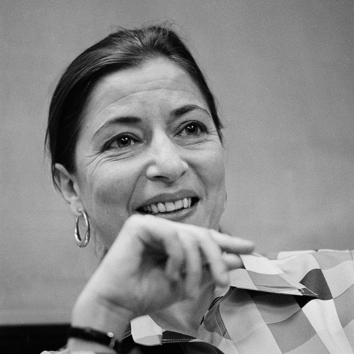 Senator Mark Kelly tweet media