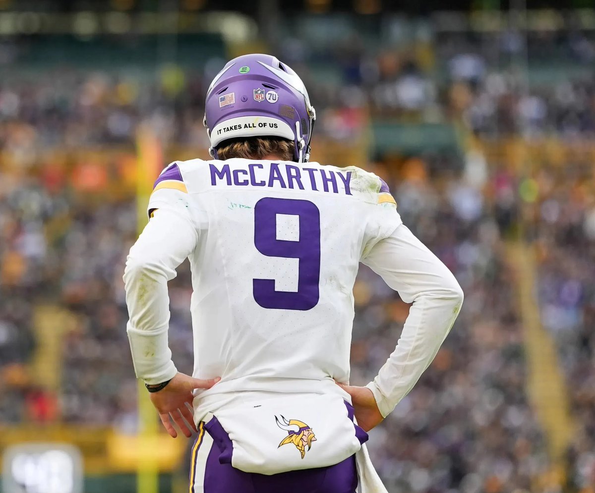 VikingzFanPage tweet media