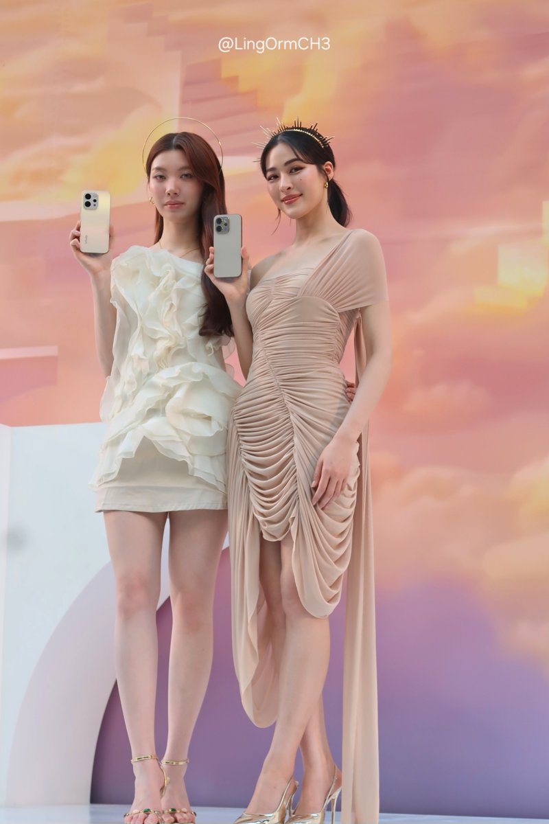 เฟรมลูกรักพระเจ้า ✨️
Vivo V70 ลูกรักพระเจ้าเค้าใช้กัน  

LINGORM FRIENDS OF VIVO #LingOrmVivoV70Exhibition 
#LingOrm #หลิงออม